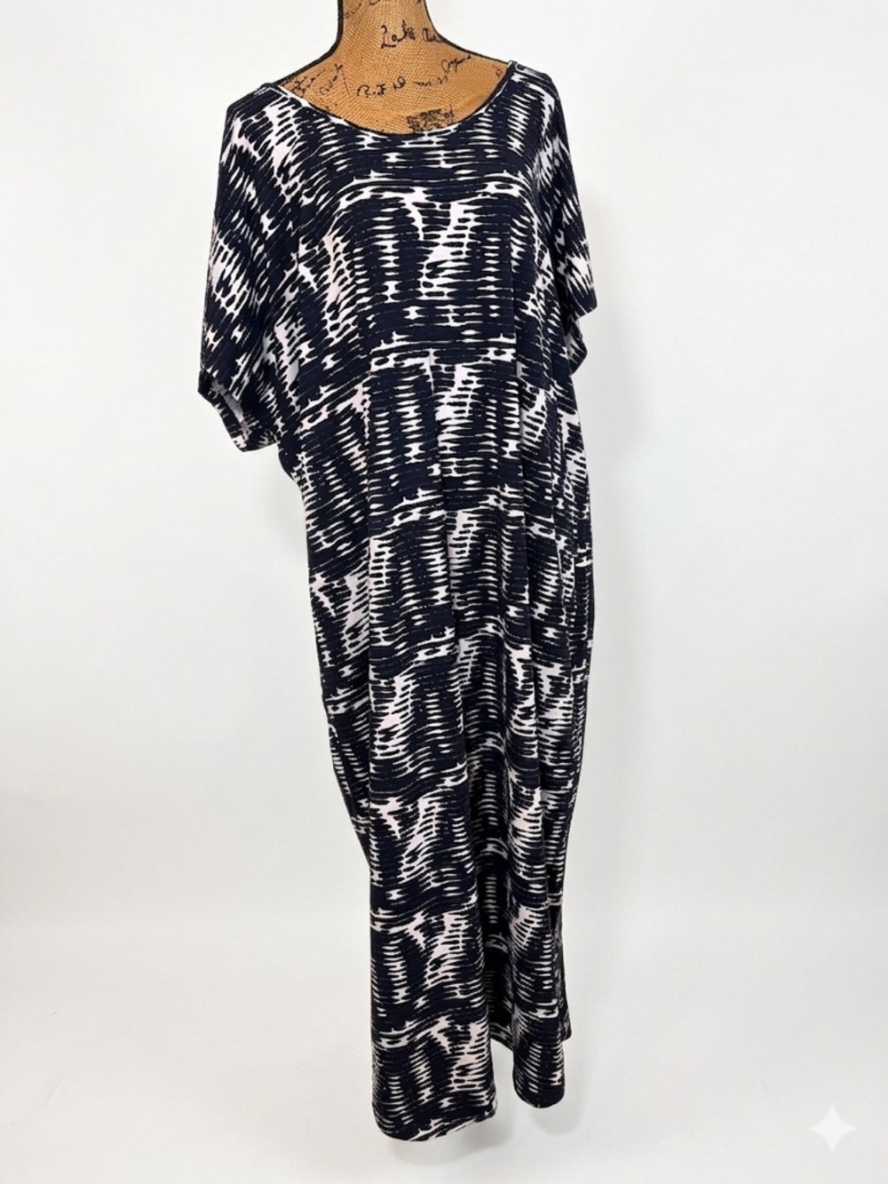 Women's Navy and White Printed dress